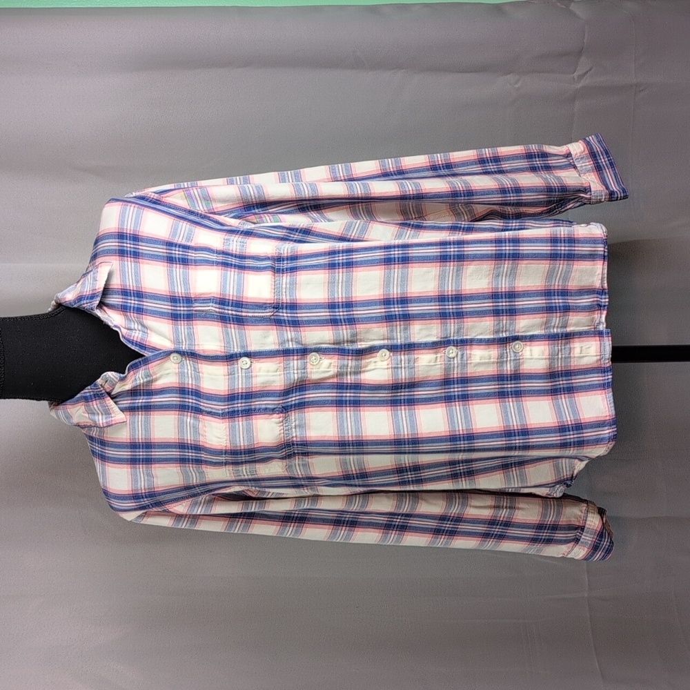 Cabela's Casual Plaid Shirt in Blue and‎ Pink